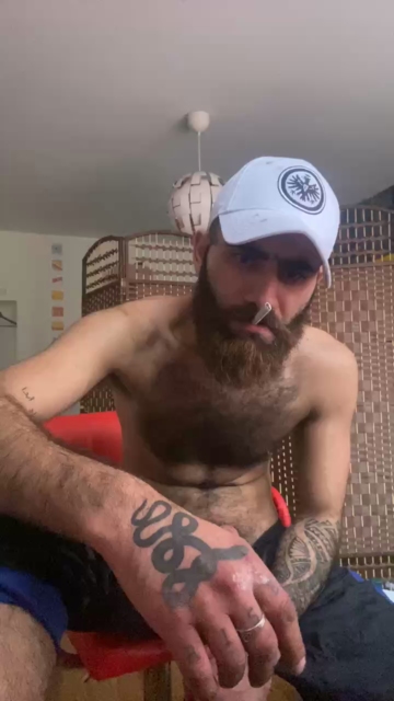 Arab_macho3  08-11-2021
